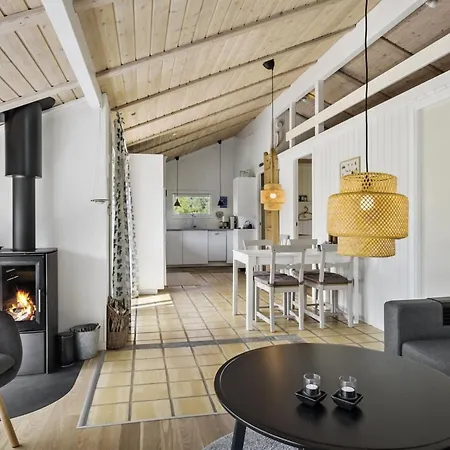 Gita - 2-2km From The Sea By Interhome Saltum